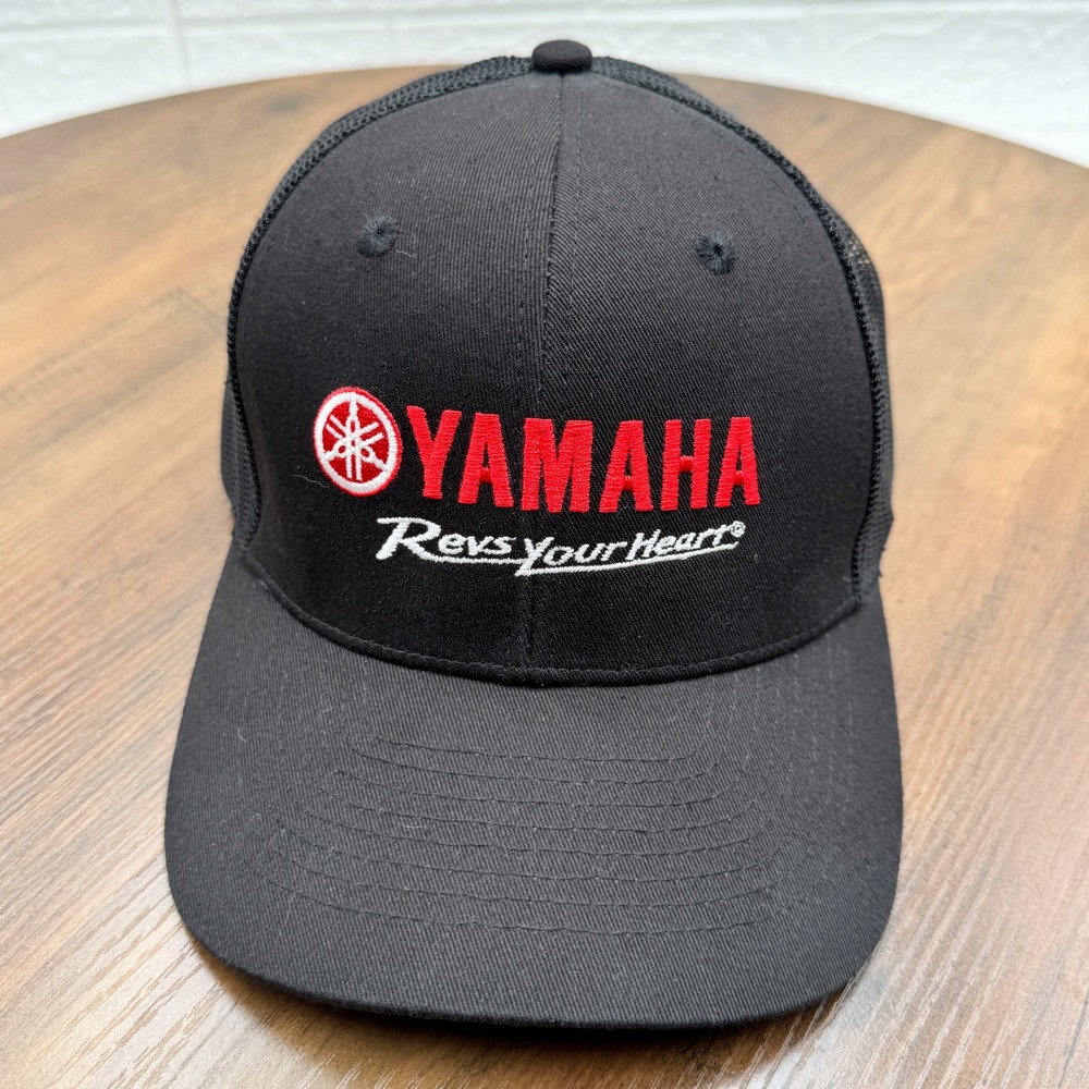 Yamaha Trucker Hat Mens OSFA Black Like New Revs Your Heart Snapback Mesh Cap